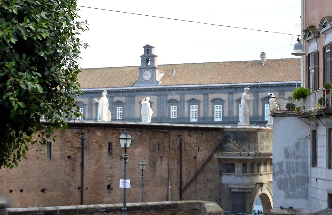 Relais Piazza Del Plebiscito-1